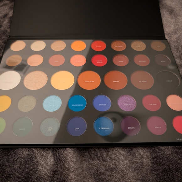Morphe x James Charles Artistry Palette - Picture 5 of 5